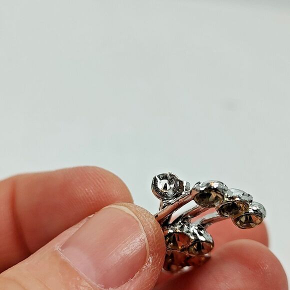 VTG Art Deco Silver Tone Metal Glass Rhinestone Cluster Brooch Lapel Pin Flower - Picture 15 of 16